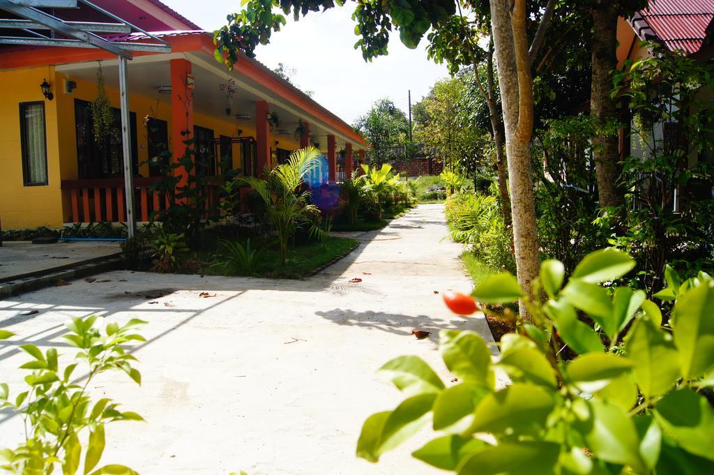 Lanta Sky House Hotel Koh Lanta Exterior photo