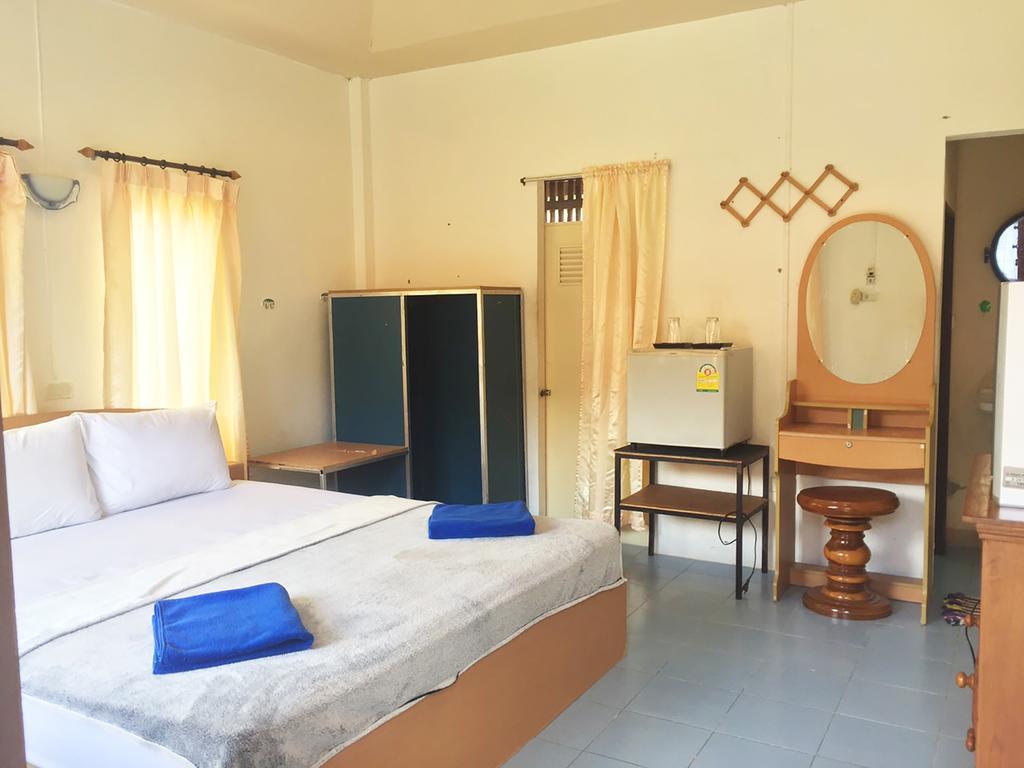 Lanta Sky House Hotel Koh Lanta Exterior photo