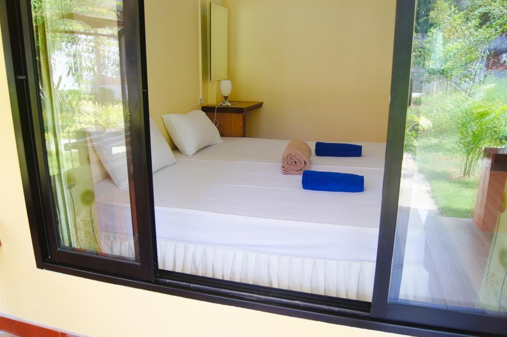 Lanta Sky House Hotel Koh Lanta Exterior photo