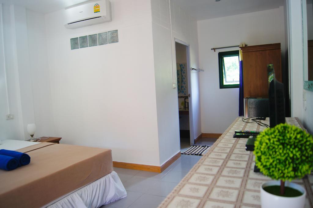 Lanta Sky House Hotel Koh Lanta Exterior photo