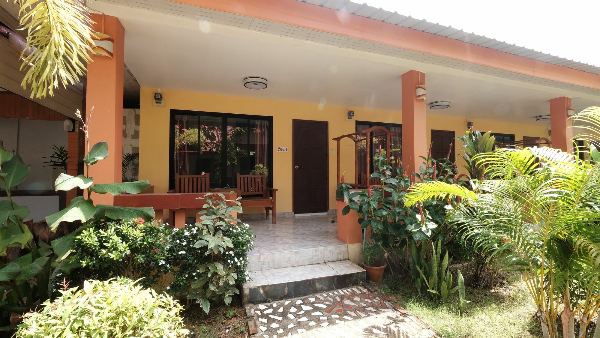Lanta Sky House Hotel Koh Lanta Exterior photo